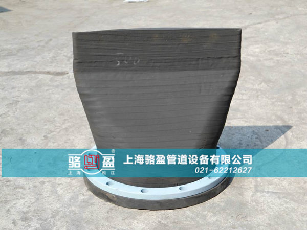 具體分析<a href=http://m.theyorkshiresessions.com/ target=_blank class=infotextkey><a href=http://m.theyorkshiresessions.com target=_blank class=infotextkey>法蘭式鴨嘴閥</a></a>的特點