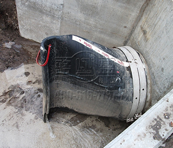 <a href=http://m.theyorkshiresessions.com/ target=_blank class=infotextkey><a href=http://m.theyorkshiresessions.com target=_blank class=infotextkey>鴨嘴閥</a></a>安裝結(jié)束，準(zhǔn)備投入使用